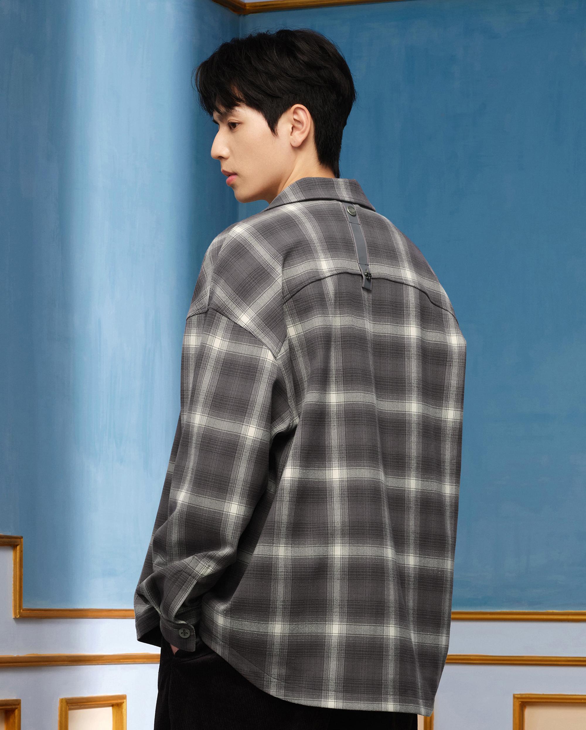 1010337-934 | MEN'S IRIS LOGO CHECKED LONG SLEEVES SHIRT | GREY/WHITE LATTICE - Image 2