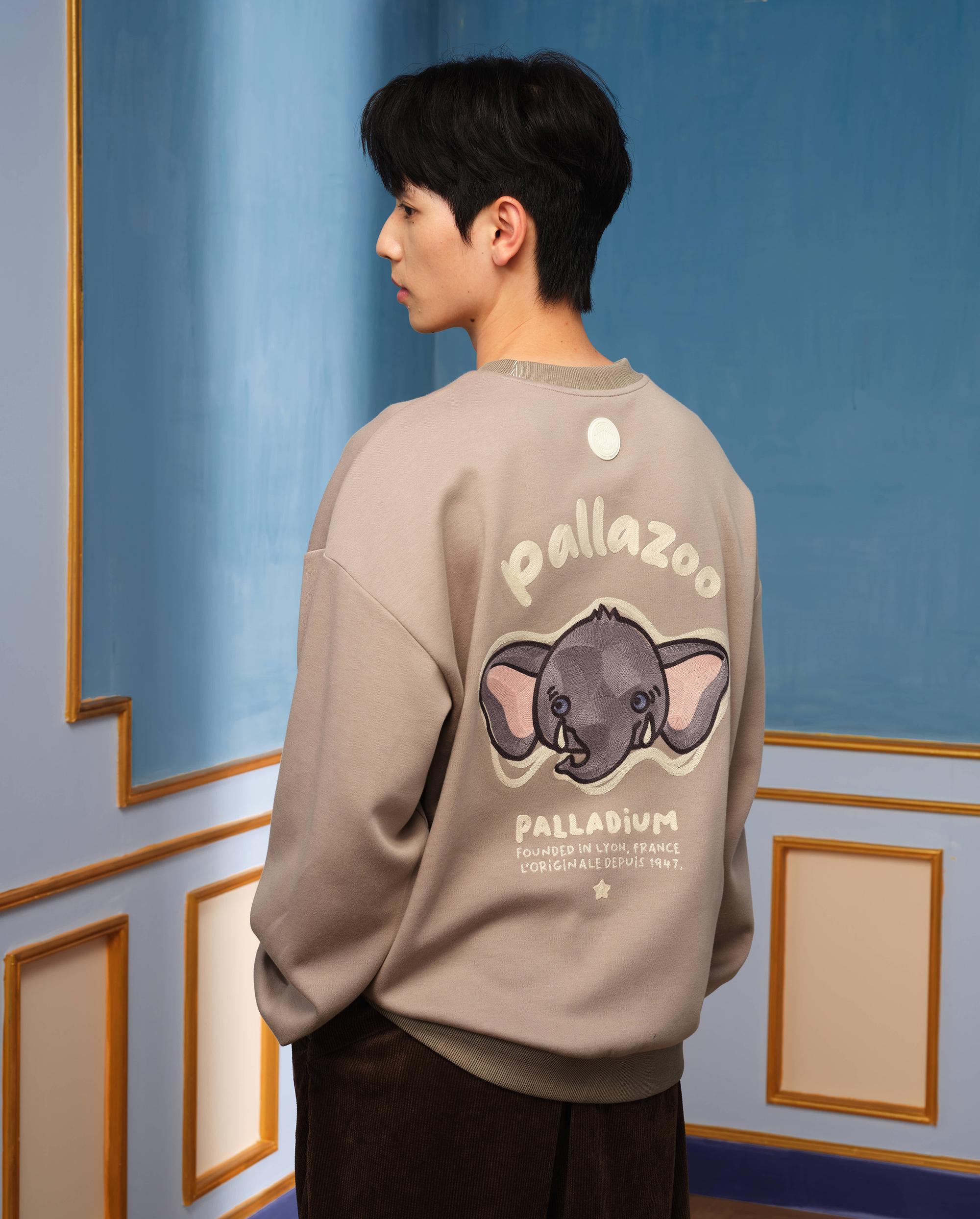 1010572-031 | MEN'S PALLADIUM LOGO THEME PRINTED SWEATSHIRT | FLINT GRAY - Image 2