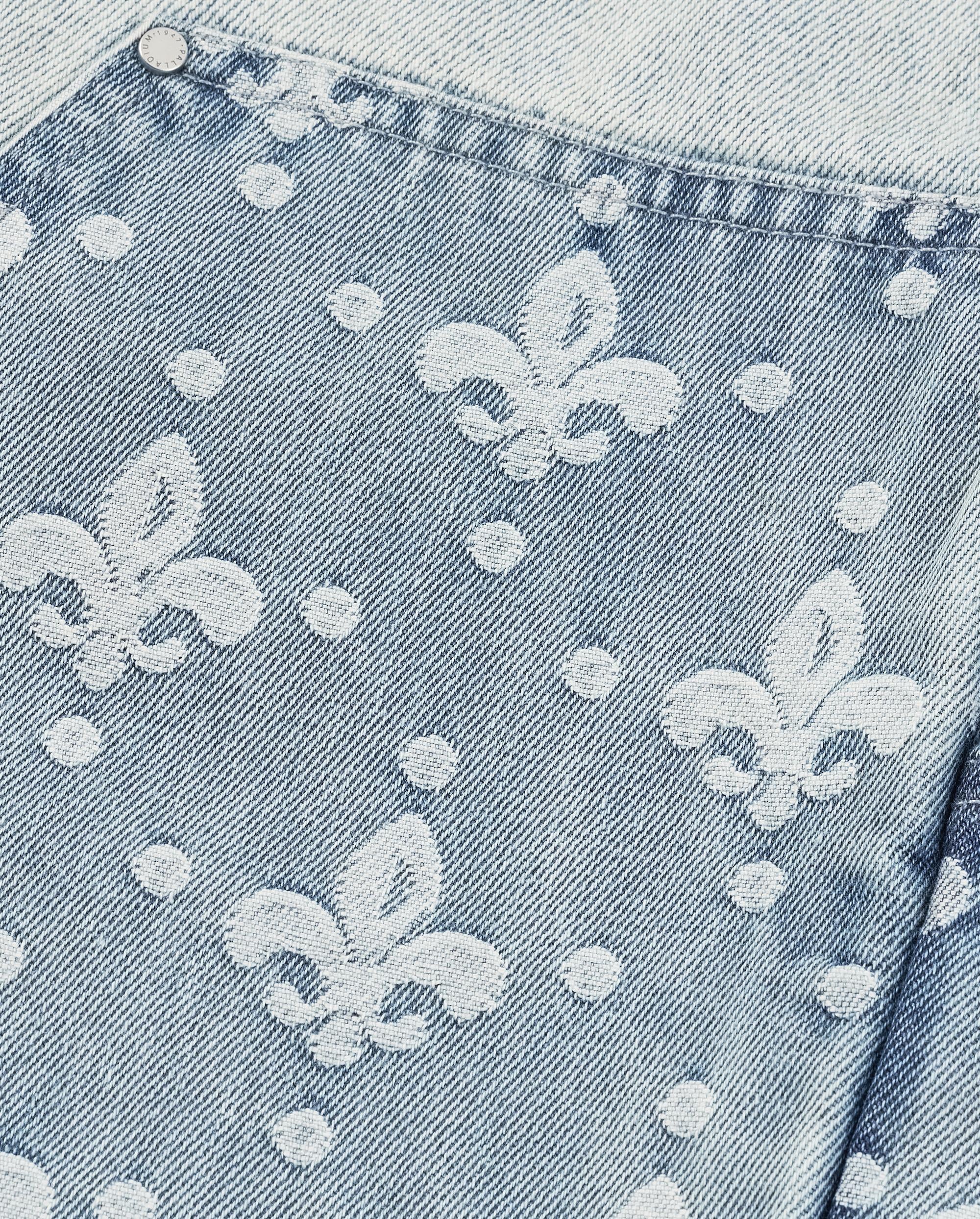 1011309-441 | MEN'S IRIS LOGO LOOSE FIT DENIM SHORTS | SKYWRITING - Image 7