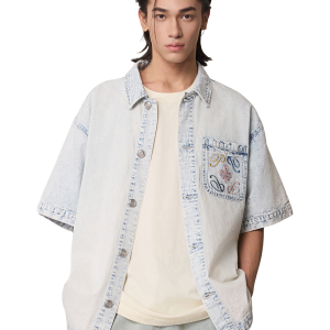 1011336-441 | MEN'S ALL-OVER IRIS LOGO COTTON SHIRTS | SKYWRITING