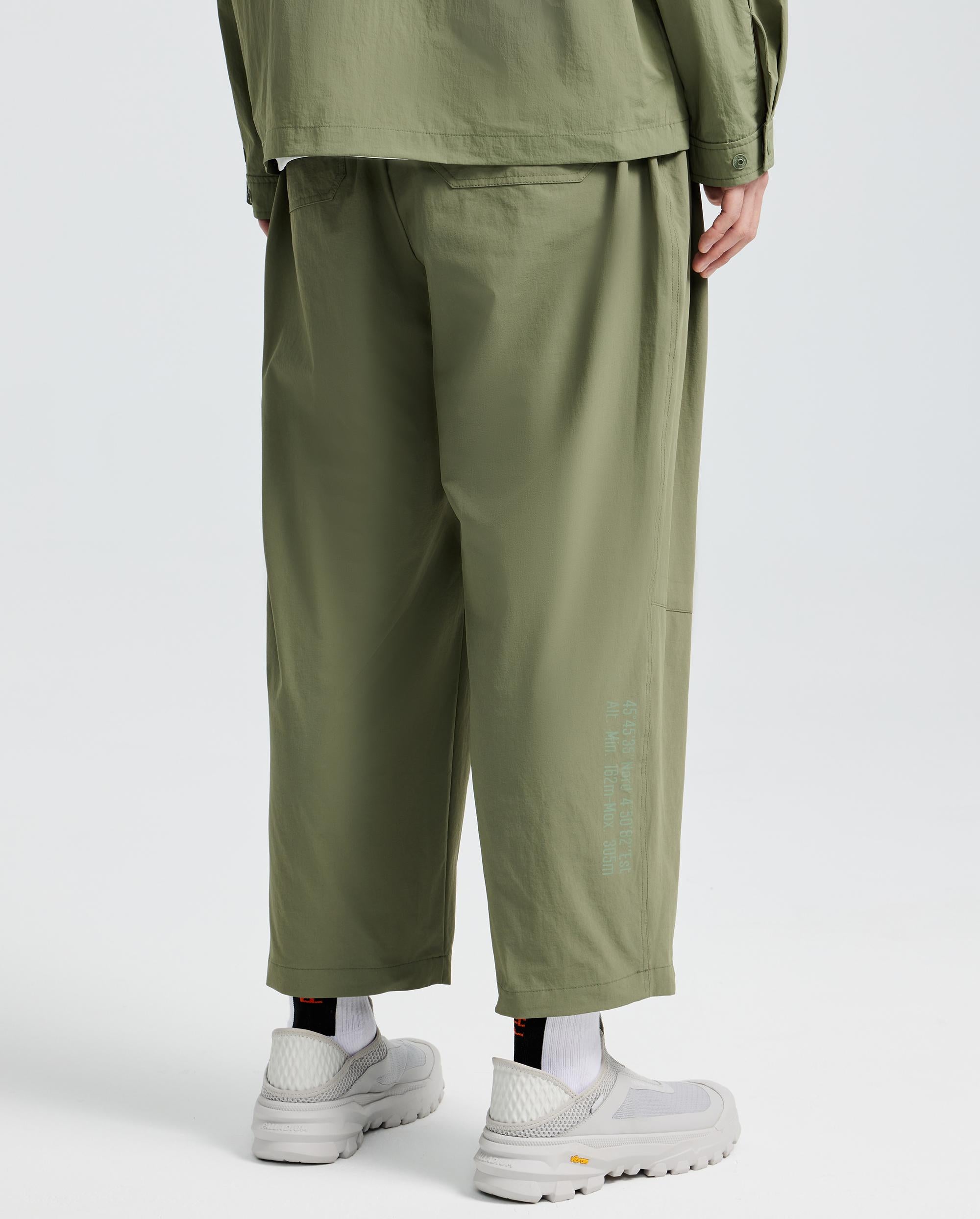 1011534-309 | MEN'S BARREL LEG PANTS | OLIVE GREEN - Image 2