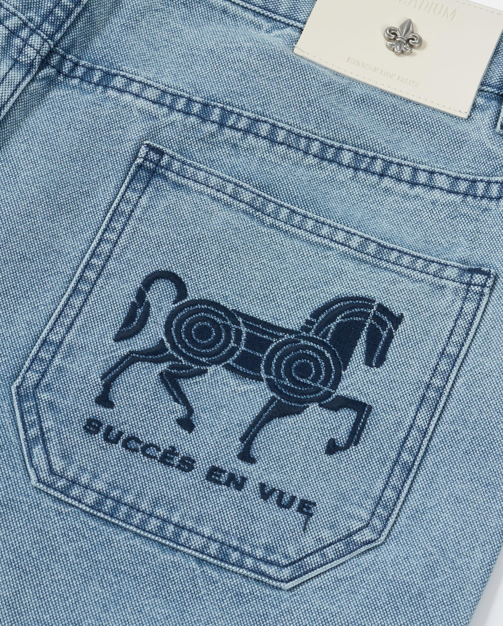 1012783-538 | MEN'S CNY HORSE THEME LOOSE FIT JEANS | ALLURE - Image 5