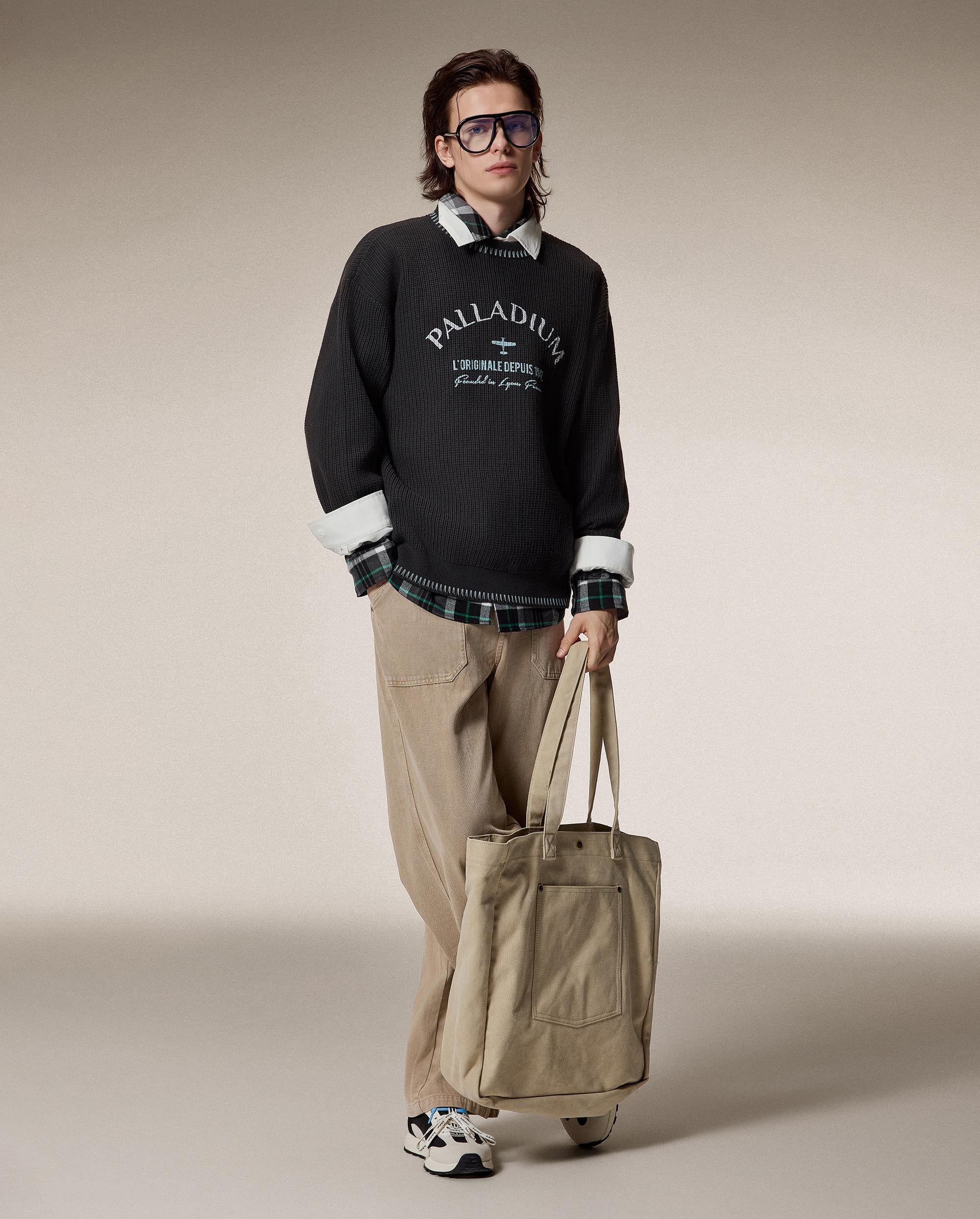 1012813-063 | MEN'S PALLADIUM LOGO TOP-STITCHING SWEATER | BLACK SAND - Image 3