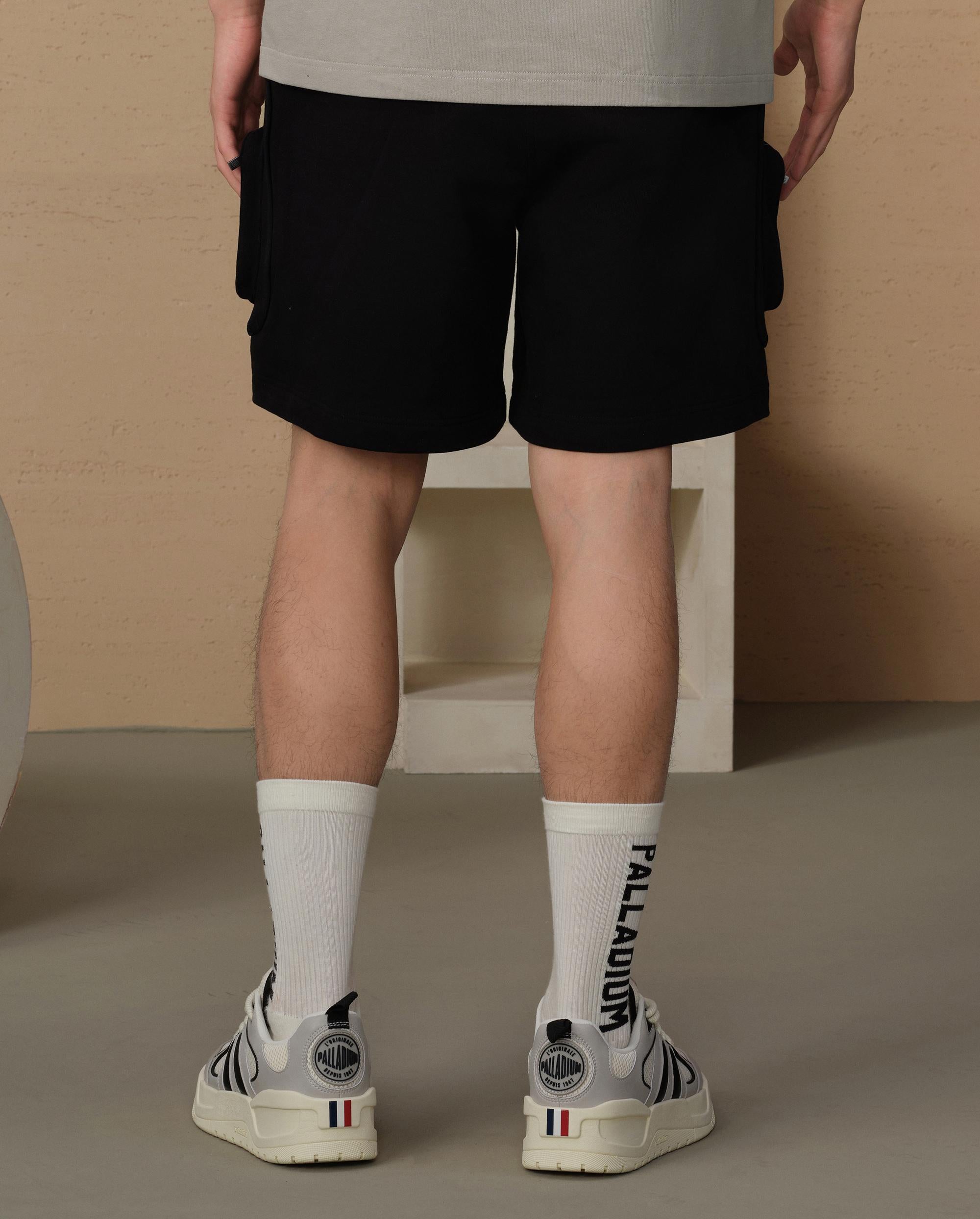 109686-032 | MEN'S PALLADIUM LOGO COTTON CARGO SHORTS | TAP SHOE - Image 2