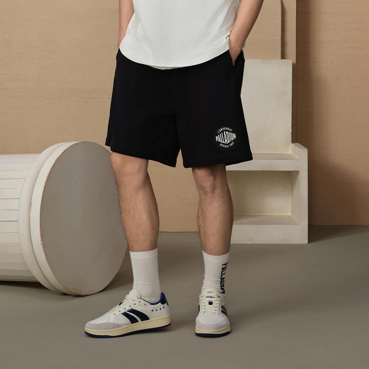 109689-032 | MEN'S VINTAGE PALLADIUM LOGO LOOSE FIT SHORTS | TAP SHOE - Image 8
