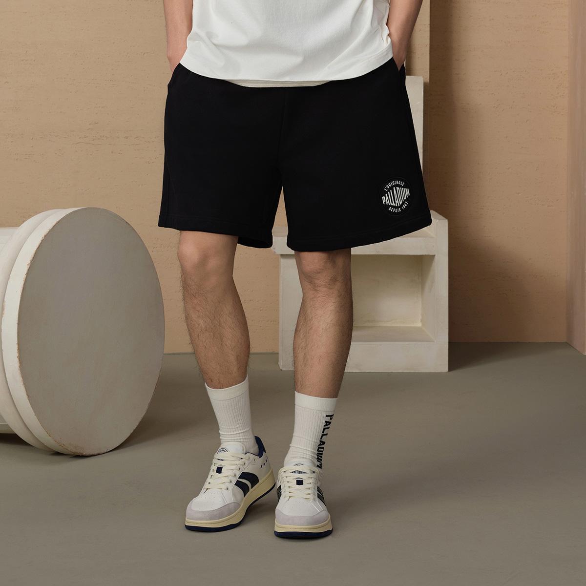 109689-032 | MEN'S VINTAGE PALLADIUM LOGO LOOSE FIT SHORTS | TAP SHOE - Image 5