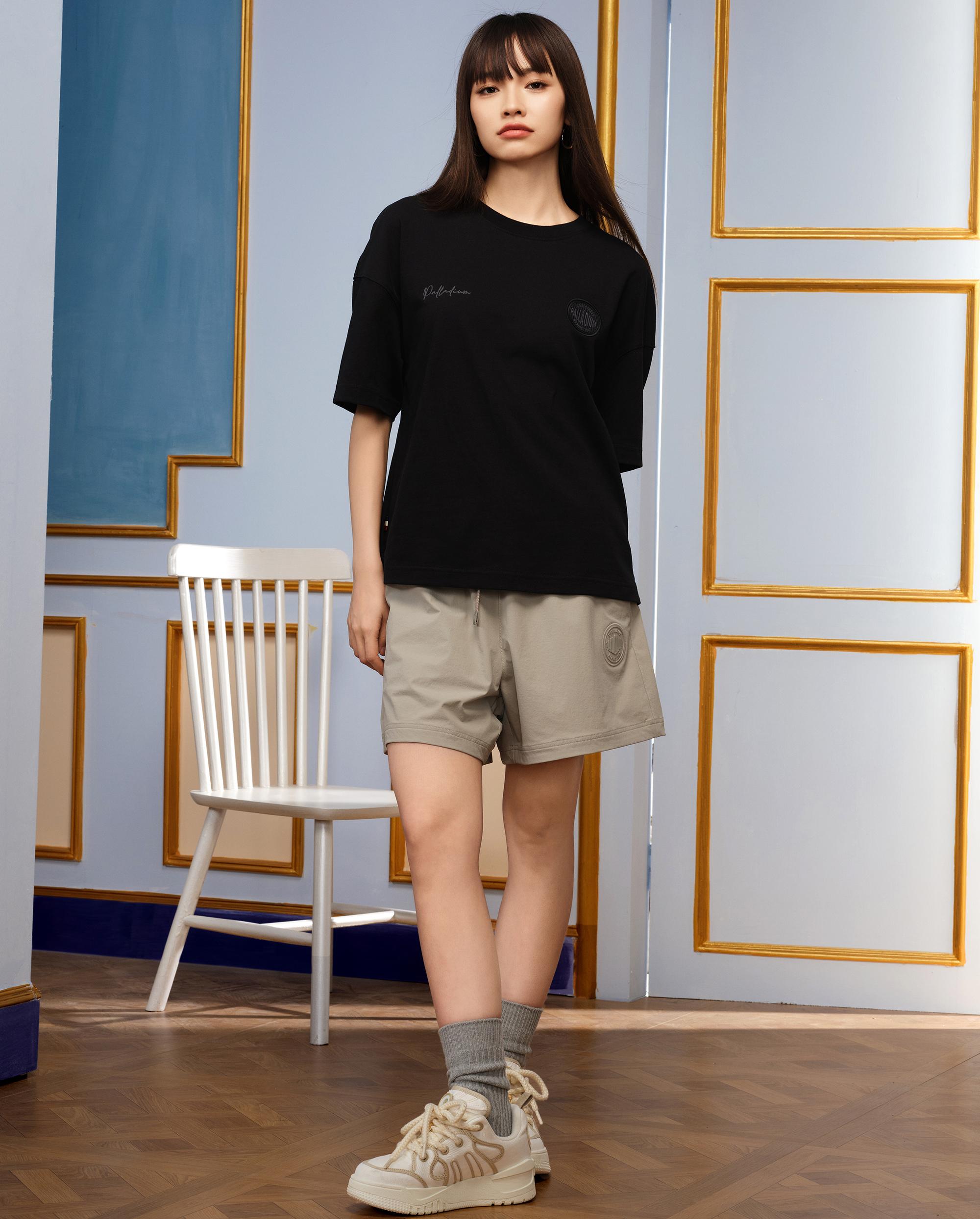 1910469-031 | WOMEN'S PALLADIUM LOGO SHORTS | FLINT GRAY - Image 3