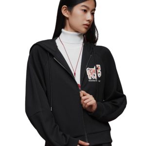 1912844-032 | WOMEN'S CNY THEME LOGO HOODED JACKET | TAP SHOE