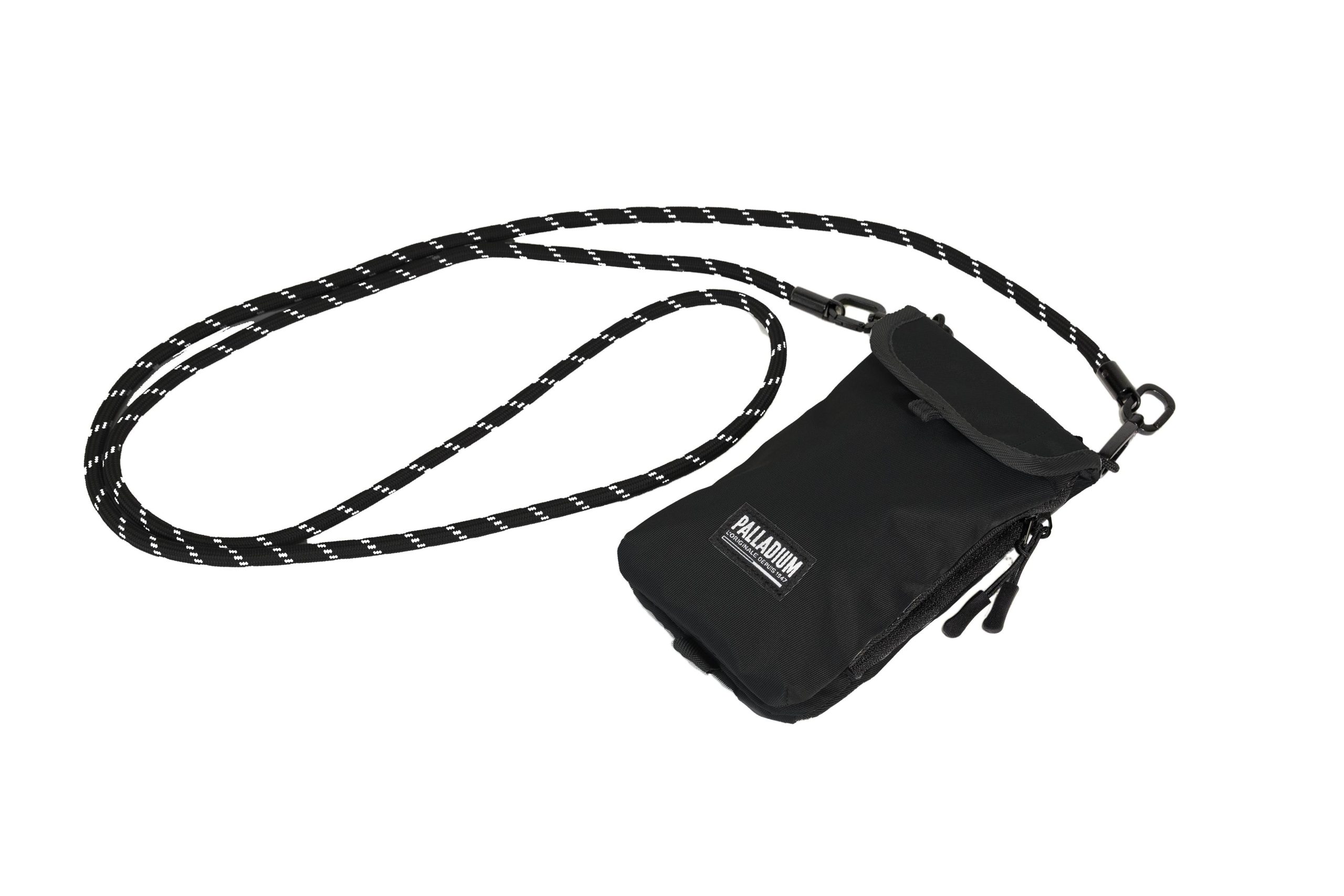 BG690-008 | MULTIVAULT POUCH | BLACK